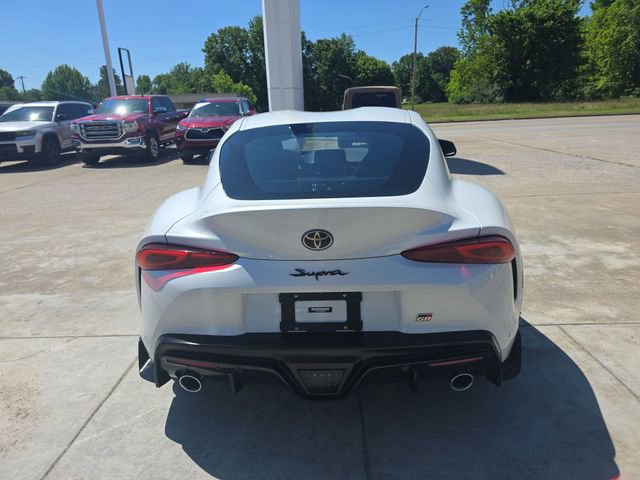 Used 2022 Toyota Supra w/ Safety & Technology Package RWD image 4