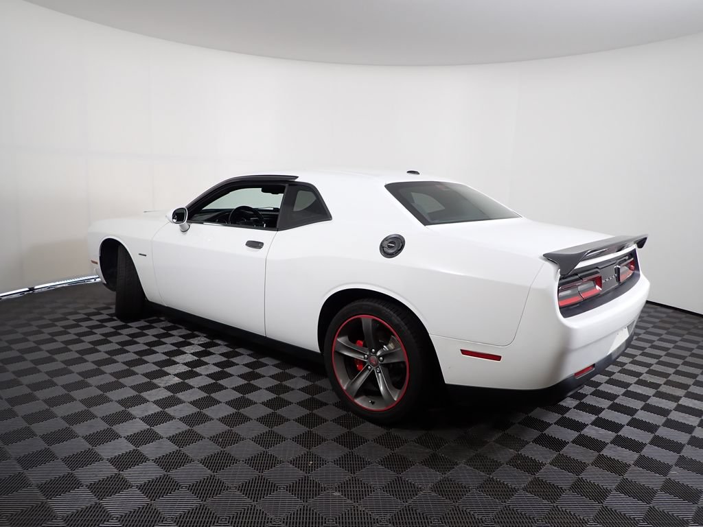 Used 2017 Dodge Challenger R/T w/ Cold Weather Group RWD image 12
