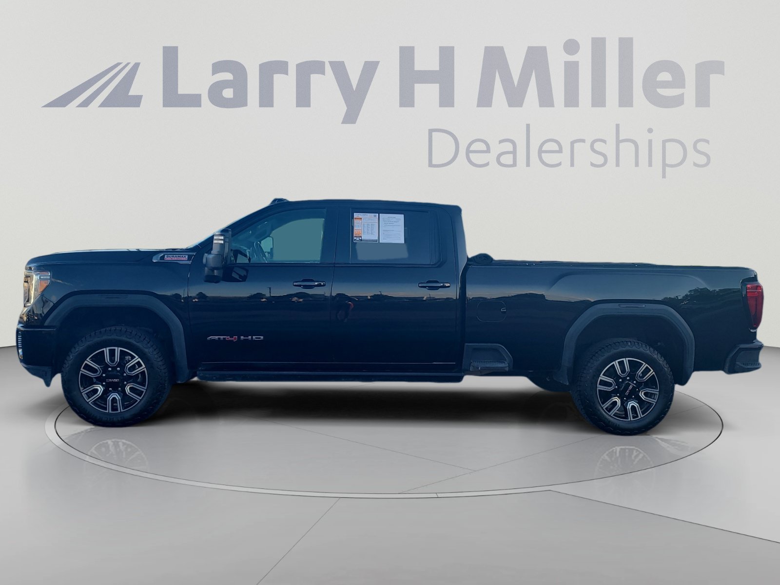 Certified 2023 GMC Sierra 3500 AT4 w/ AT4 Premium Plus Package AWD/4WD image 2