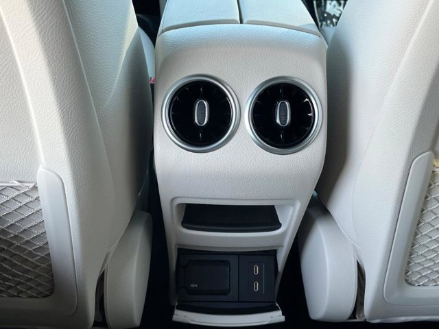 New 2026 Mercedes-Benz GLA 250 image 18