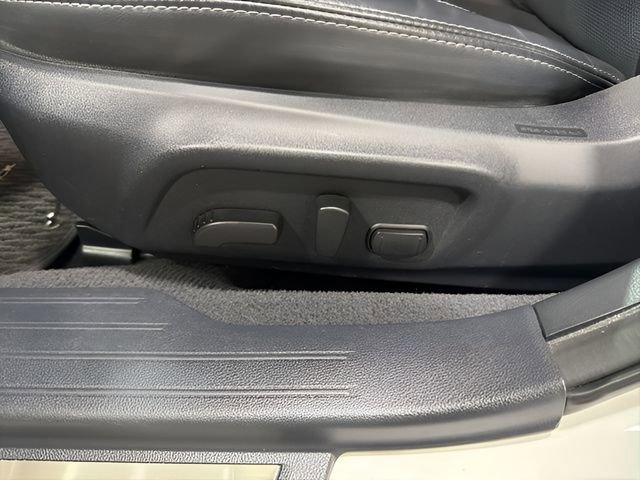 Used 2019 Subaru Outback 2.5i Limited AWD/4WD image 13