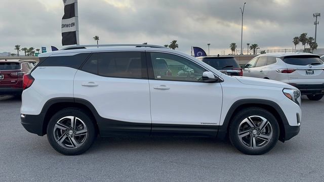 Used 2021 GMC Terrain SLT w/ Infotainment Package II image 4