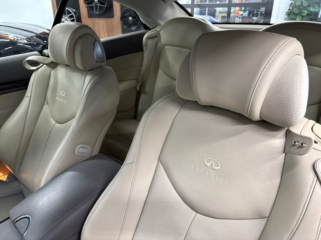 Used 2013 INFINITI G37 Sport w/ Premium Pkg image 36