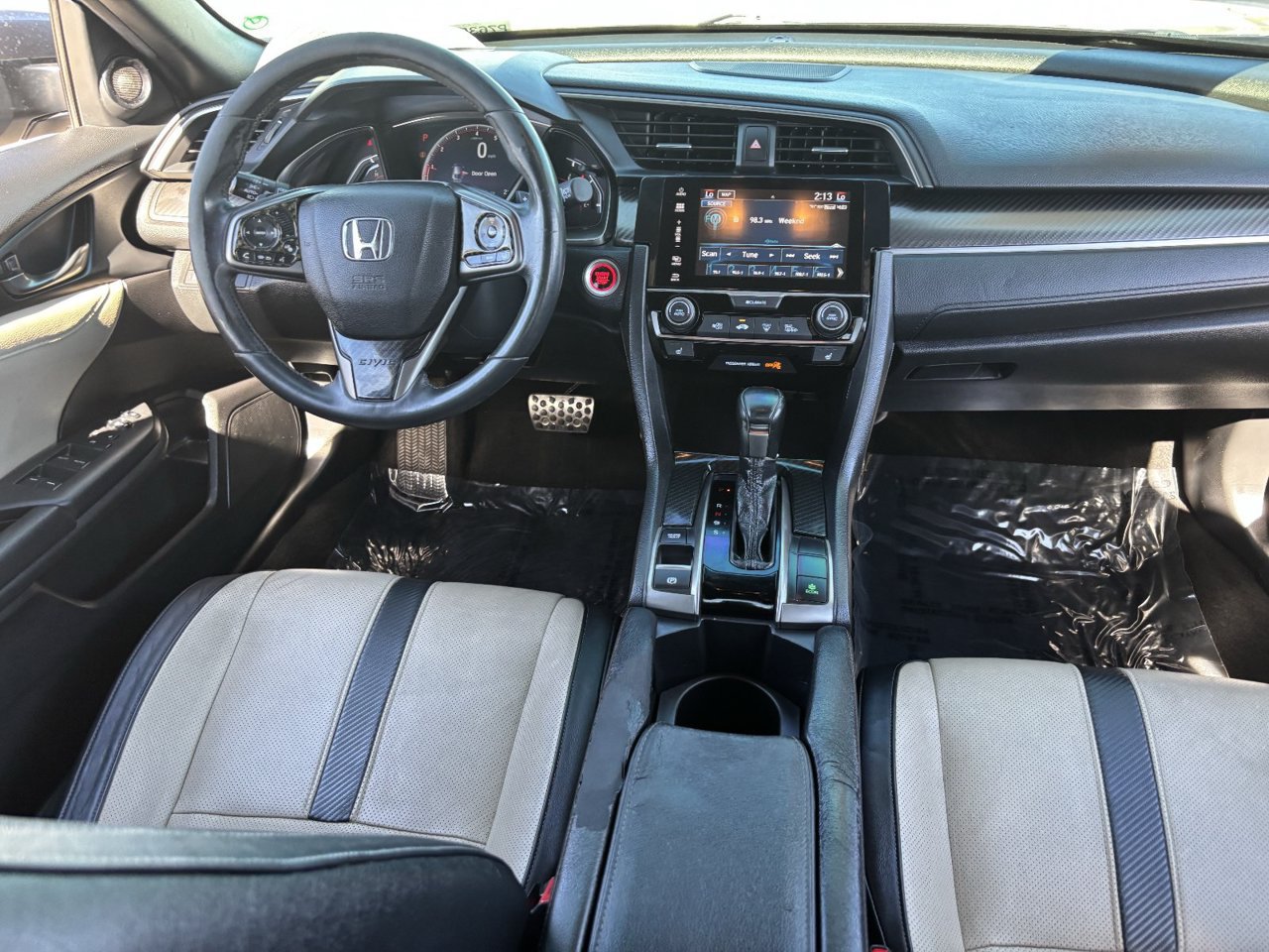 Certified 2018 Honda Civic Sport Touring image 12