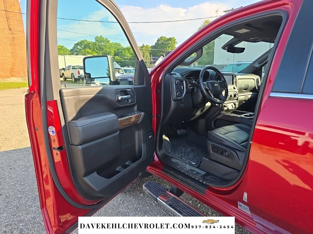 Used 2021 Chevrolet Silverado 3500 High Country w/ Z71 Off-Road Package AWD/4WD image 27