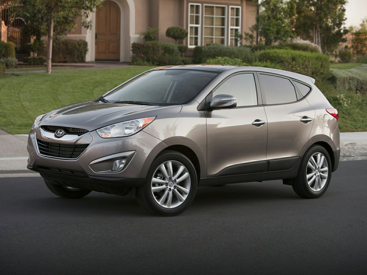 Used 2011 Hyundai Tucson GLS AWD/4WD image 1