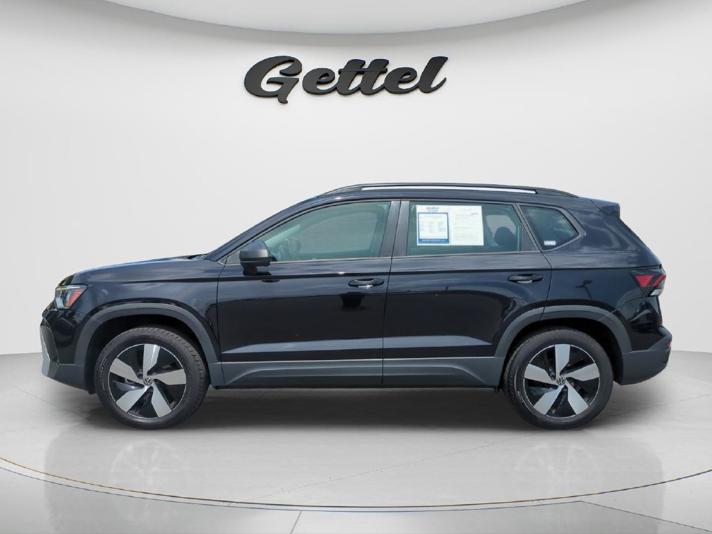 Used 2025 Volkswagen Taos S AWD/4WD image 8