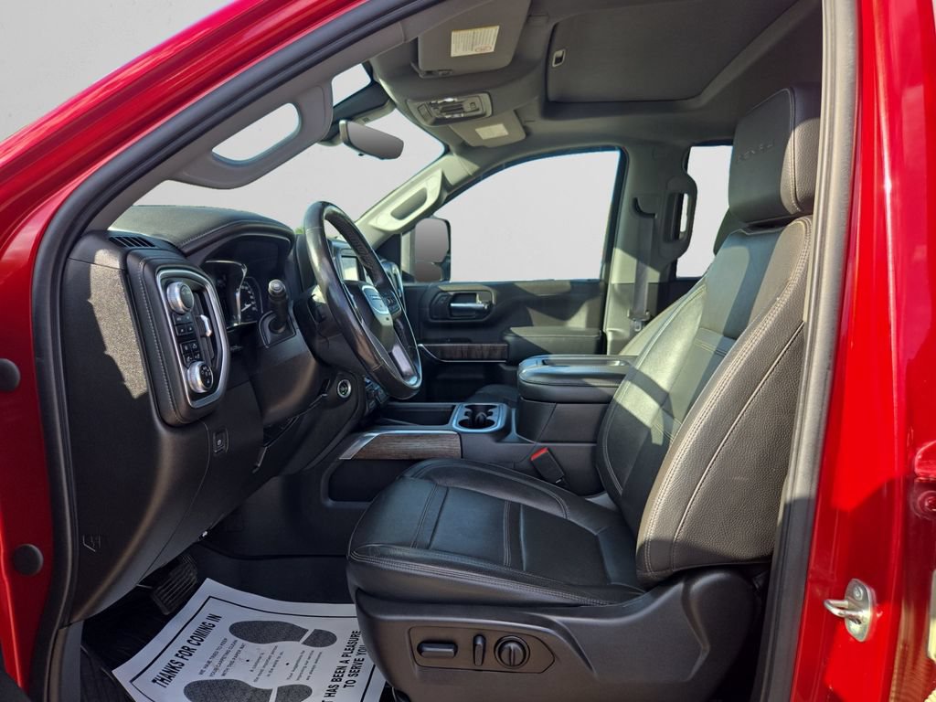 Used 2022 GMC Sierra 3500 Denali w/ Denali Ultimate Package AWD/4WD image 10