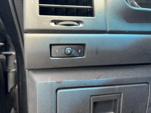 Used 2012 Jeep Liberty Sport AWD/4WD image 12