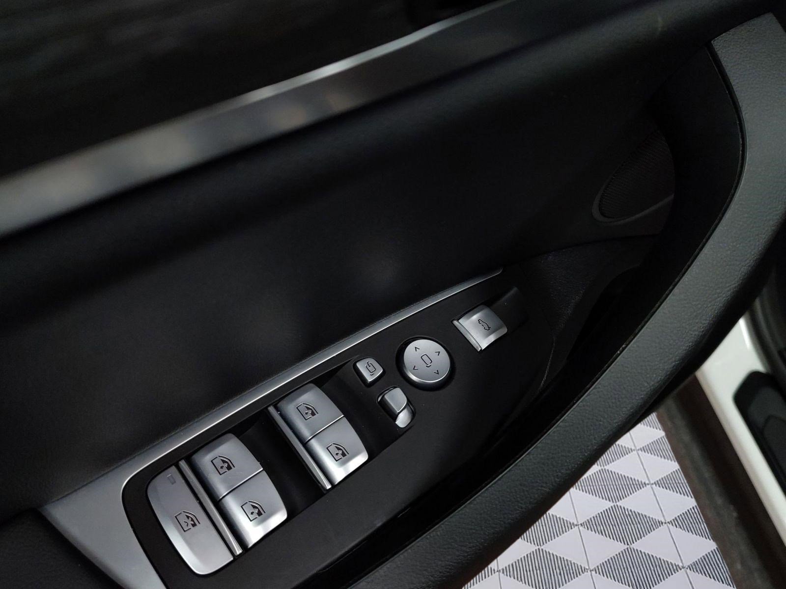 Used 2022 BMW X3 xDrive30i image 12