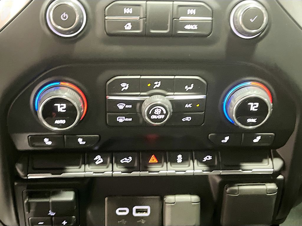 Used 2022 Chevrolet Silverado 1500 LT Trail Boss w/ Convenience Package II image 16