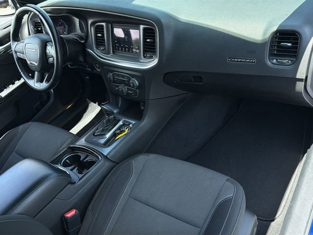 Used 2021 Dodge Charger SXT w/ Blacktop Package RWD image 34