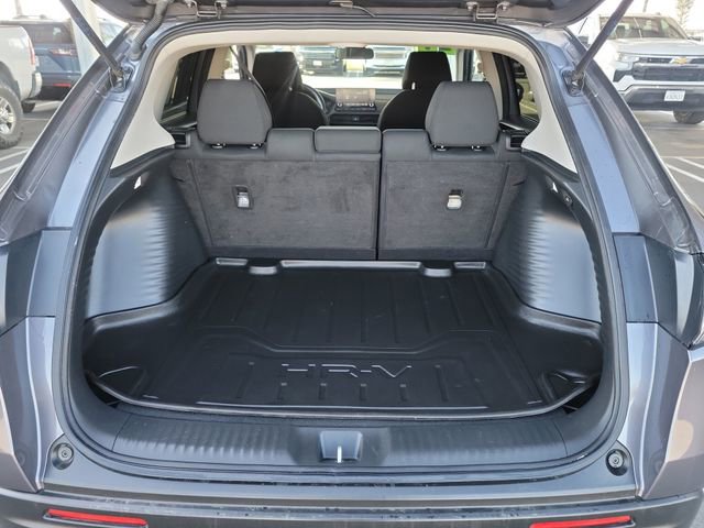 Used 2023 Honda HR-V LX image 28