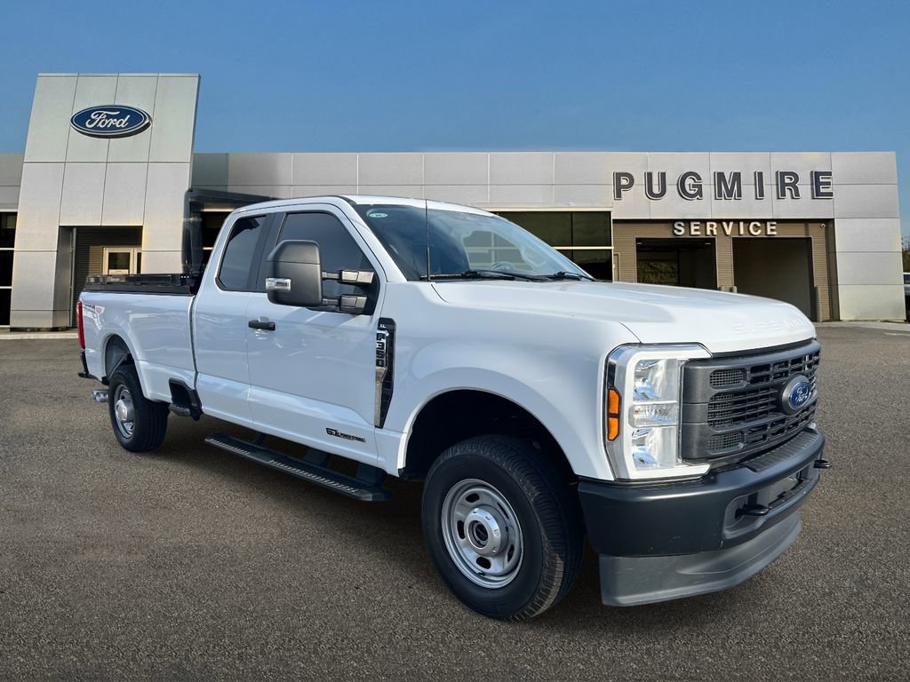 Used 2024 Ford F350 XL image 1
