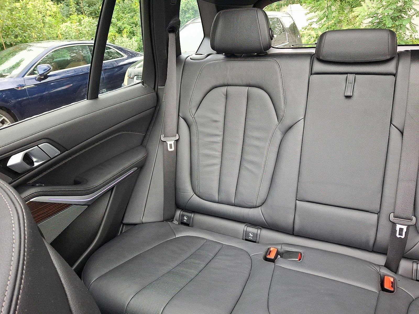 Used 2019 BMW X5 xDrive40i AWD/4WD image 12