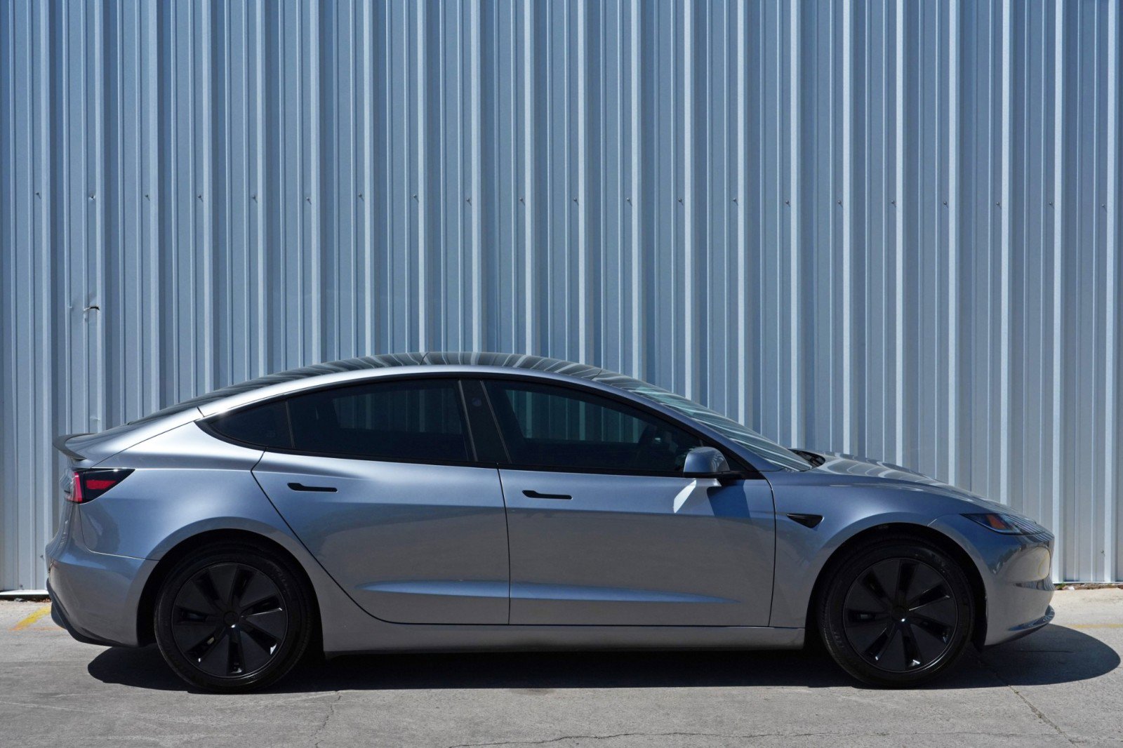 Used 2025 Tesla Model 3 Long Range RWD image 59