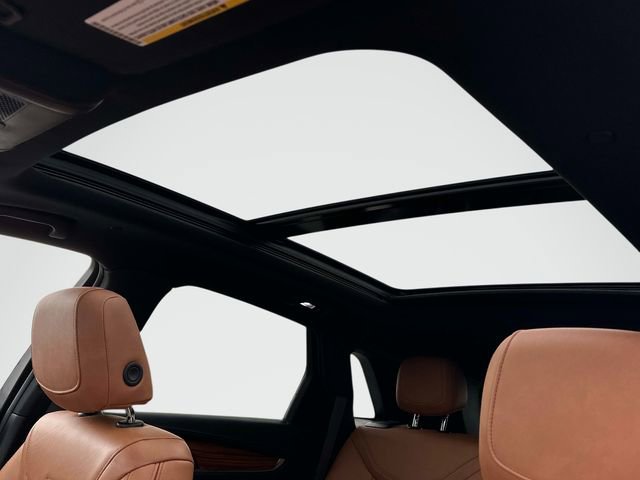 Used 2022 Cadillac XT5 Premium Luxury w/ Technology Package image 15