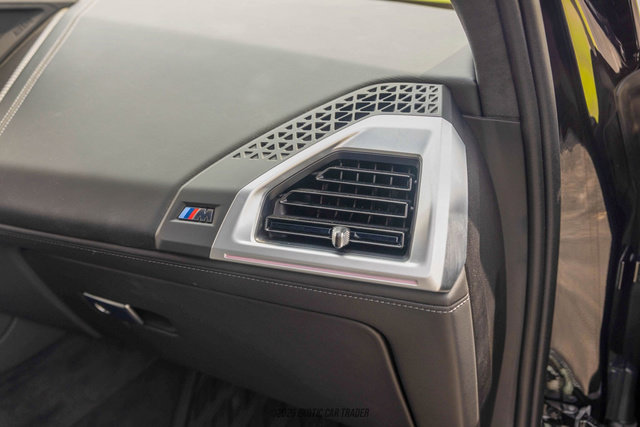 Used 2023 BMW XM image 62