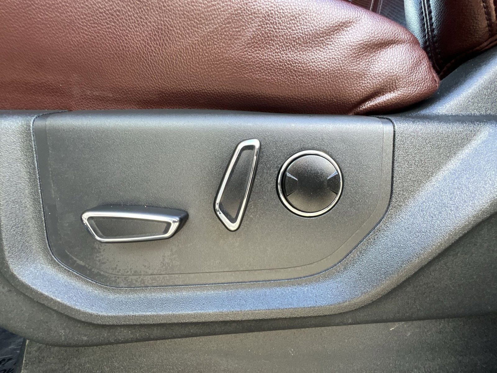 Certified 2023 Ford Expedition Max Limited image 14