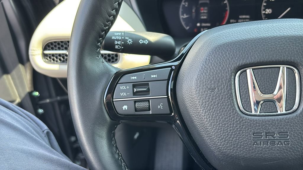 Used 2025 Honda HR-V EX-L image 18