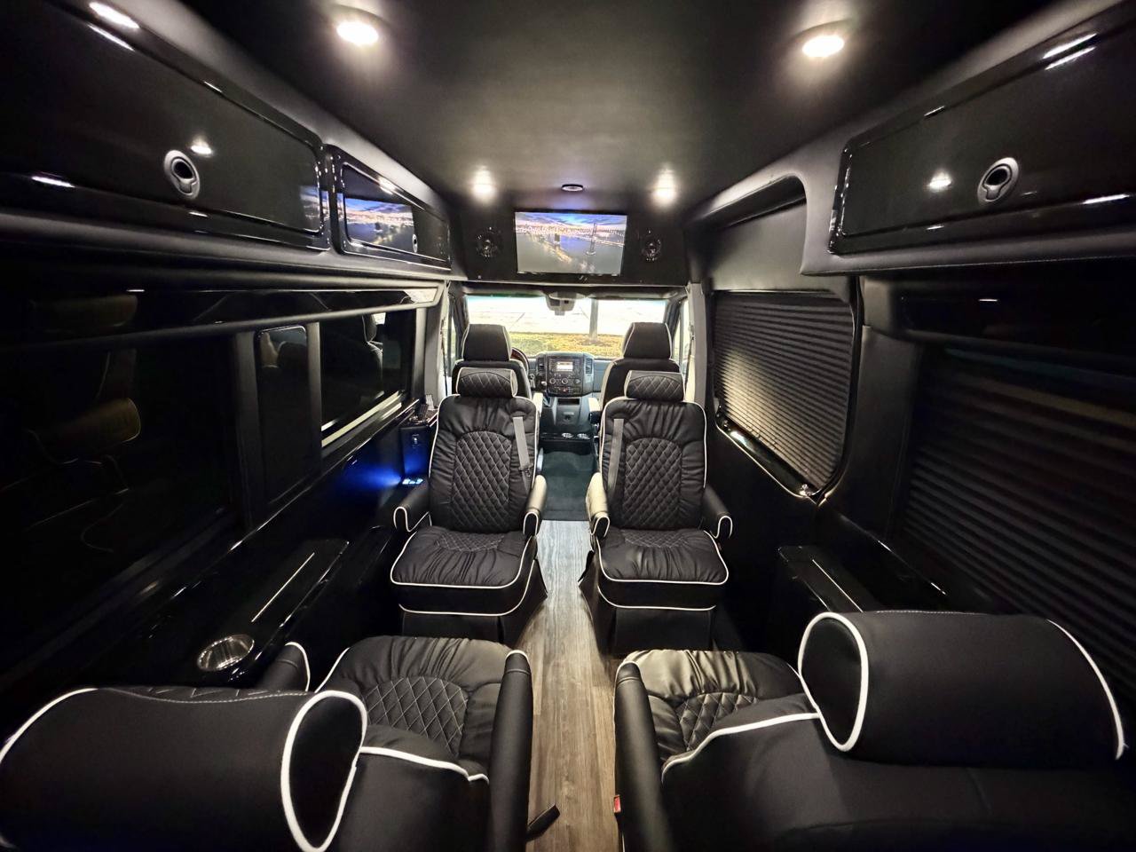 Used 2016 Mercedes-Benz Sprinter 3500 image 59