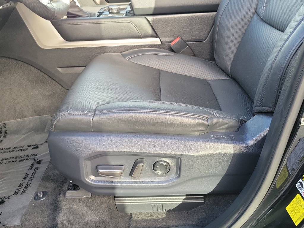 Used 2025 Toyota Tundra Limited image 14