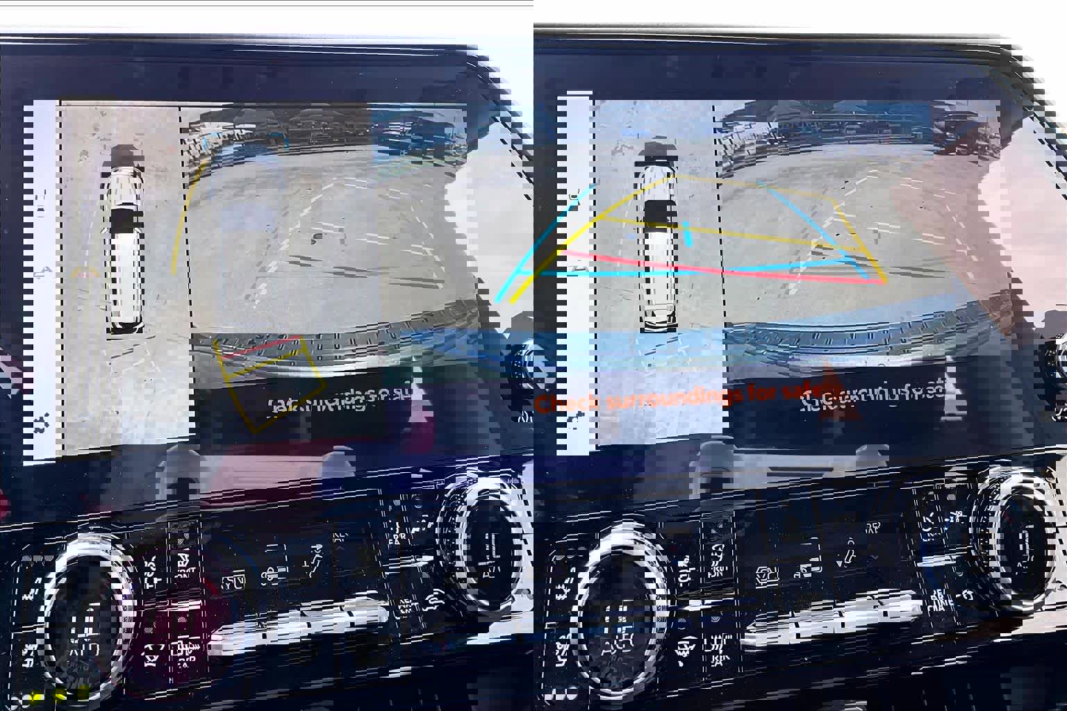 Used 2025 Toyota Highlander Limited image 23