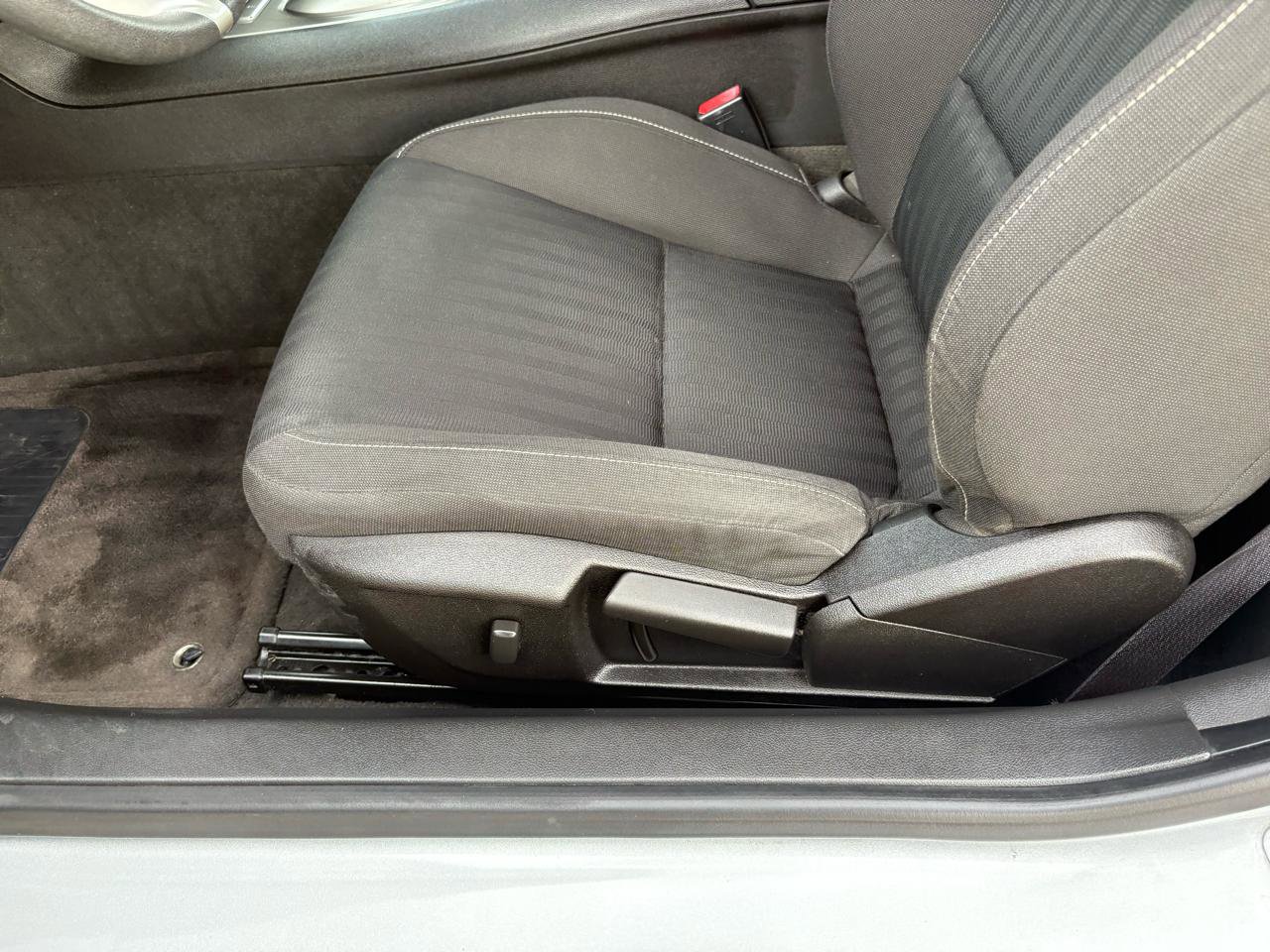 Used 2010 Chevrolet Camaro LS RWD image 19