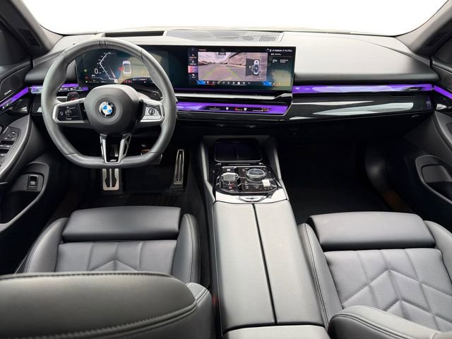 Used 2024 BMW 540i xDrive w/ Premium Package AWD/4WD image 17
