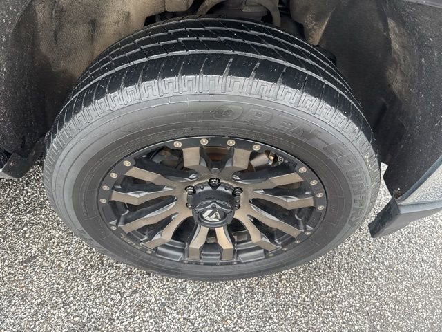 Used 2019 Chevrolet Silverado 1500 LT w/ All Star Edition AWD/4WD image 9