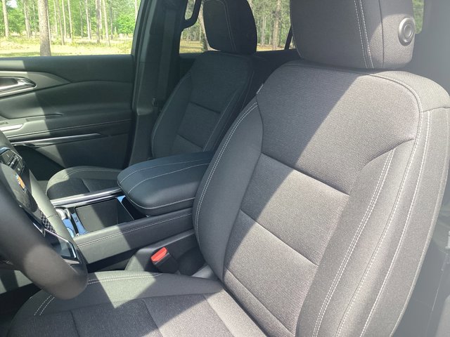 New 2026 Chevrolet Traverse LT w/ Driver Confidence Package FWD image 13