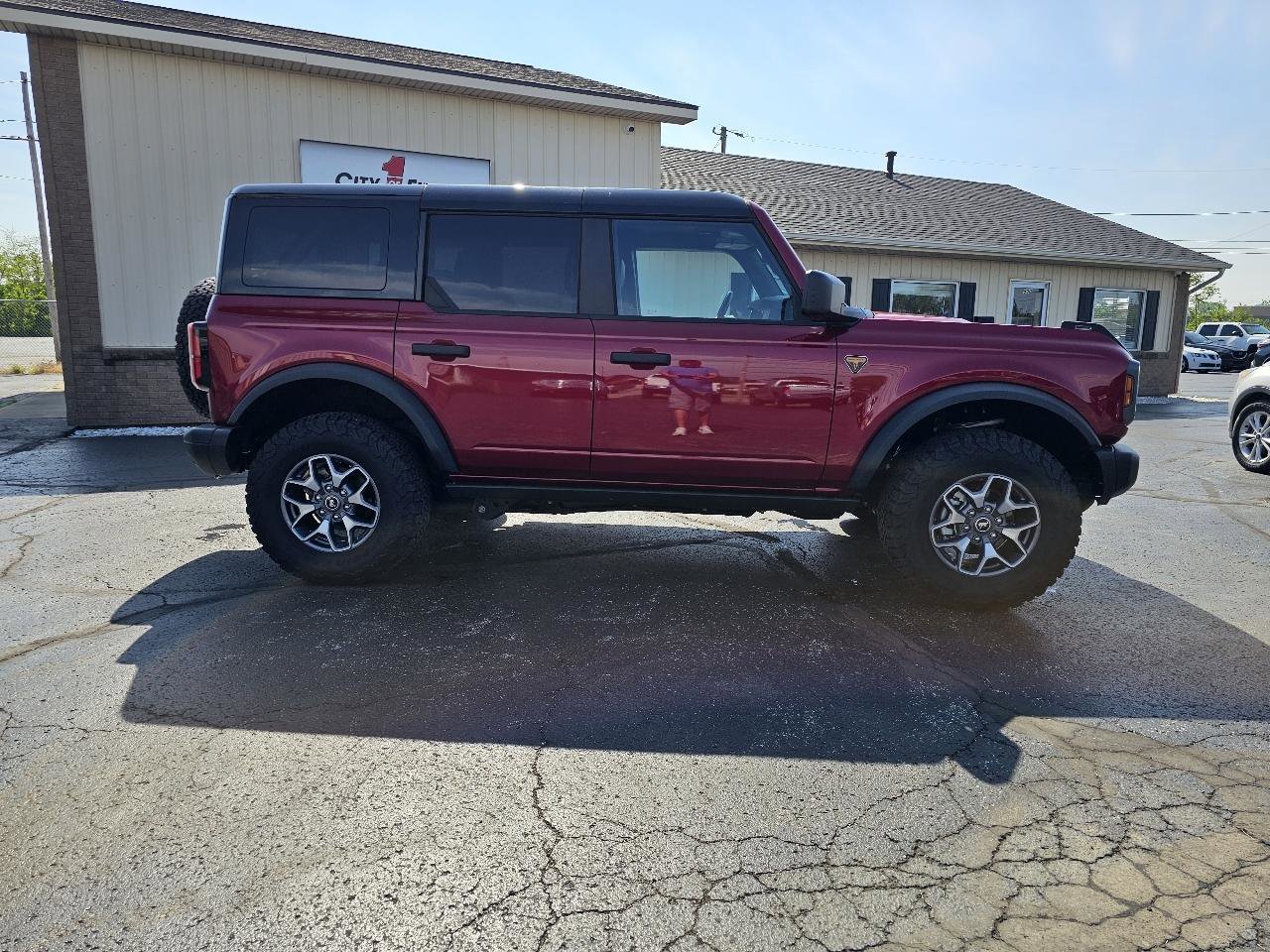 Used 2025 Ford Bronco Badlands AWD/4WD image 34