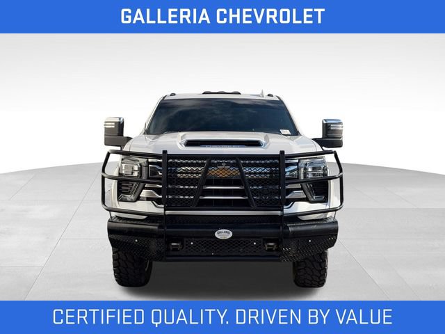Certified 2024 Chevrolet Silverado 2500 High Country w/ Technology Package AWD/4WD image 3