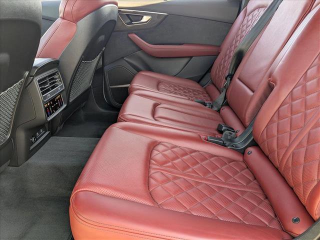Certified 2023 Audi SQ7 Premium Plus w/ Executive Package image 18