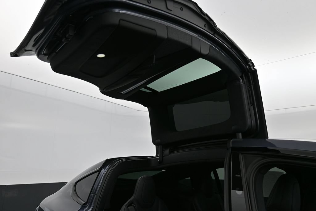Used 2022 Tesla Model X Plaid AWD/4WD image 23