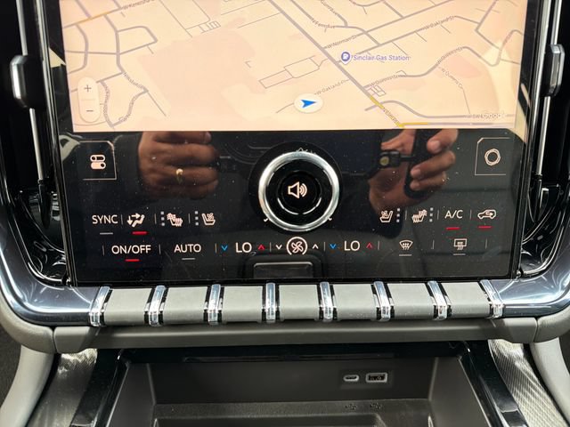 New 2026 GMC Yukon XL AT4 w/ AT4 Premium Plus Package AWD/4WD image 14