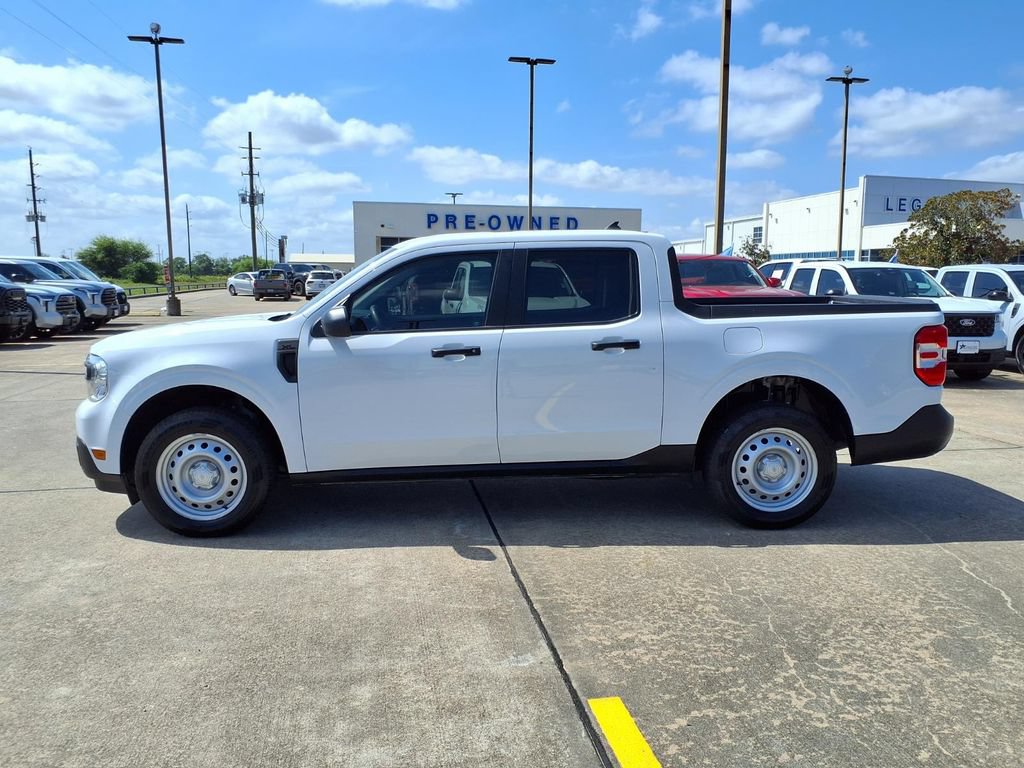 Used 2024 Ford Maverick XL AWD/4WD image 3