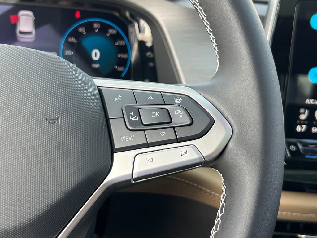 New 2026 Volkswagen Atlas Cross Sport SE image 29