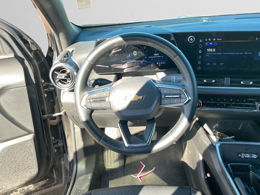 Used 2025 Chevrolet Equinox LT w/ Convenience Package II AWD/4WD image 12