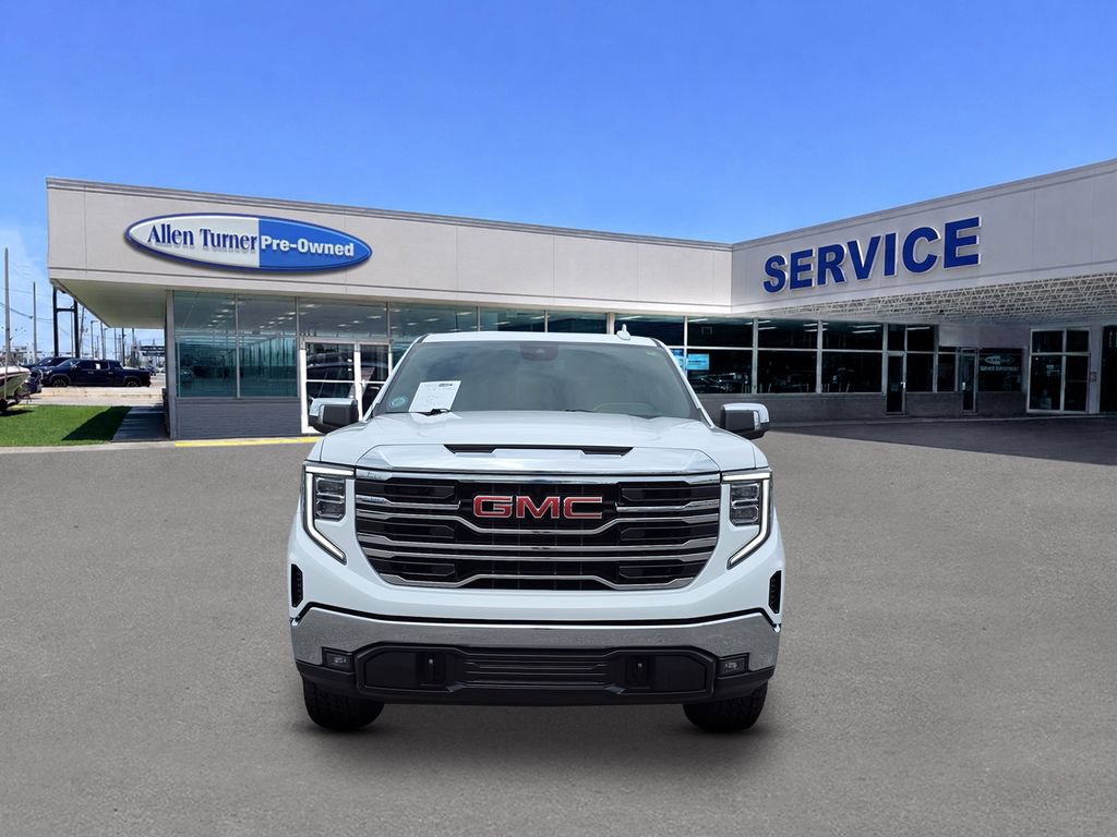 Used 2023 GMC Sierra 1500 SLT AWD/4WD image 41