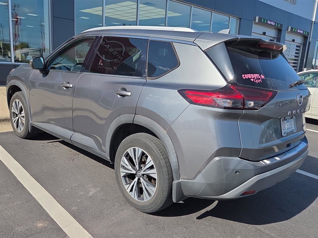Certified 2021 Nissan Rogue SV w/ Premium Package FWD image 15