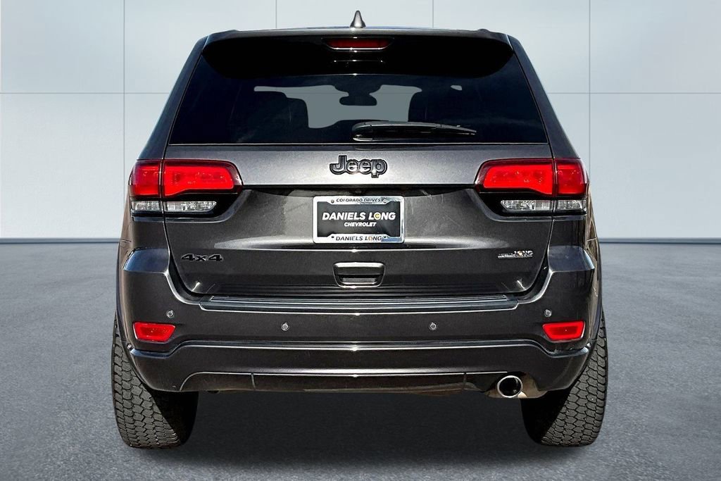 Used 2021 Jeep Grand Cherokee Laredo X image 4