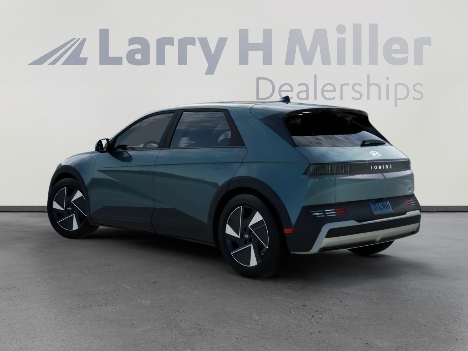 New 2026 Hyundai Ioniq 5 SE RWD image 5