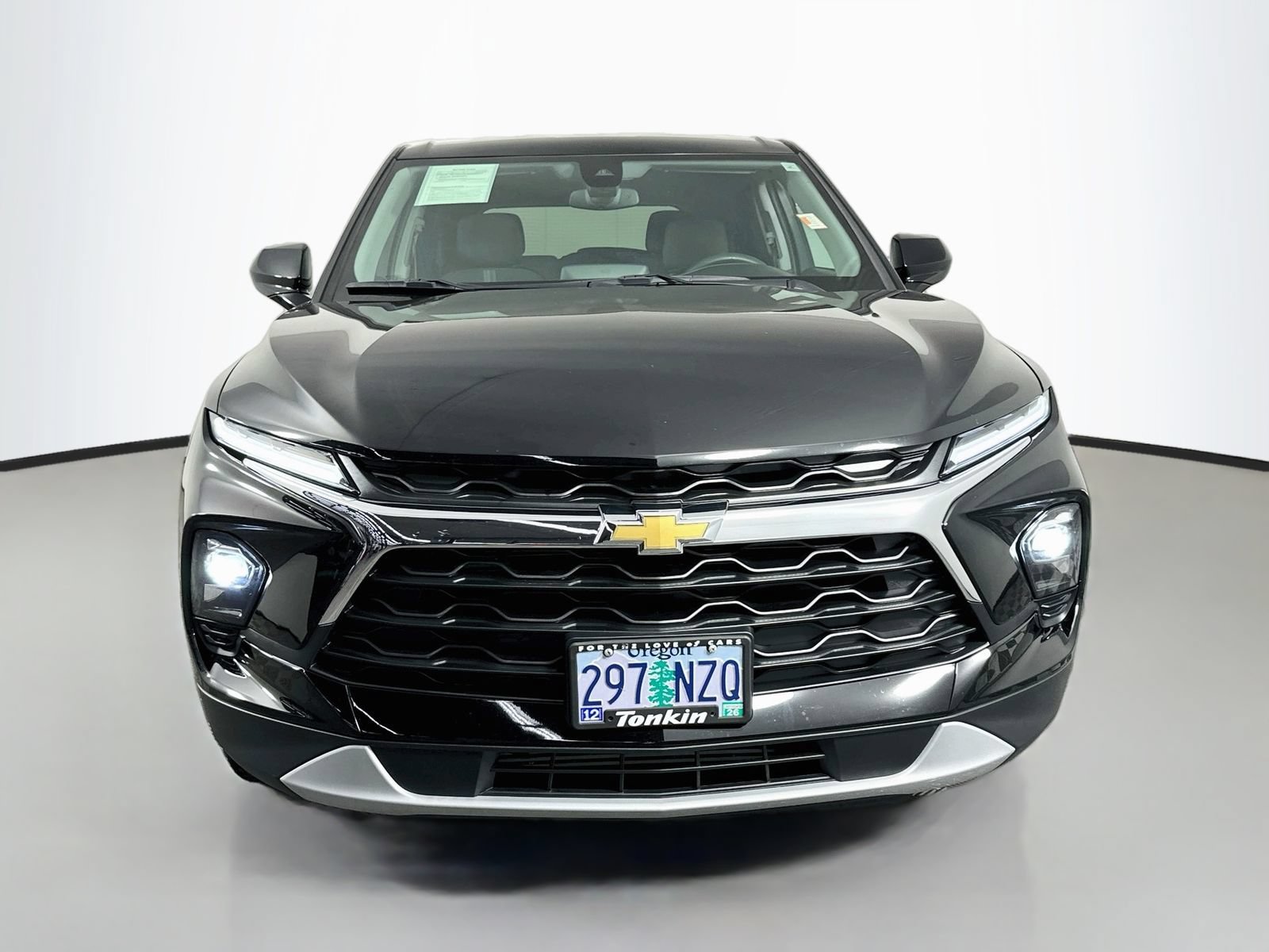 Used 2023 Chevrolet Blazer LT AWD/4WD image 2