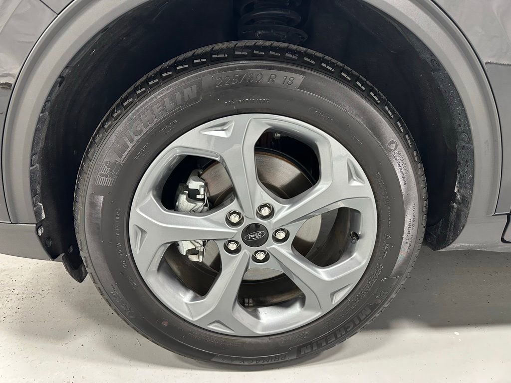 Used 2025 Ford Escape ST-Line image 57