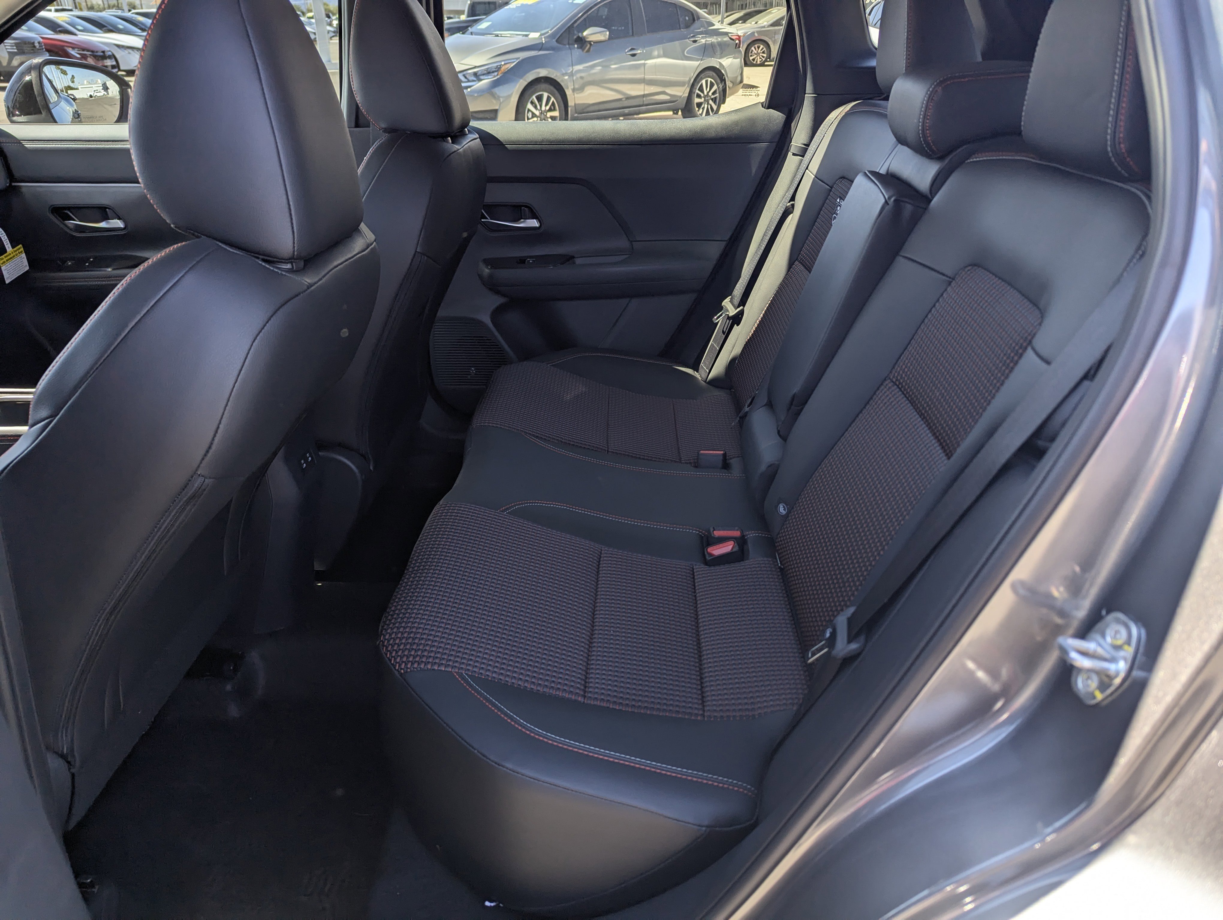 New 2026 Nissan Kicks SR image 8