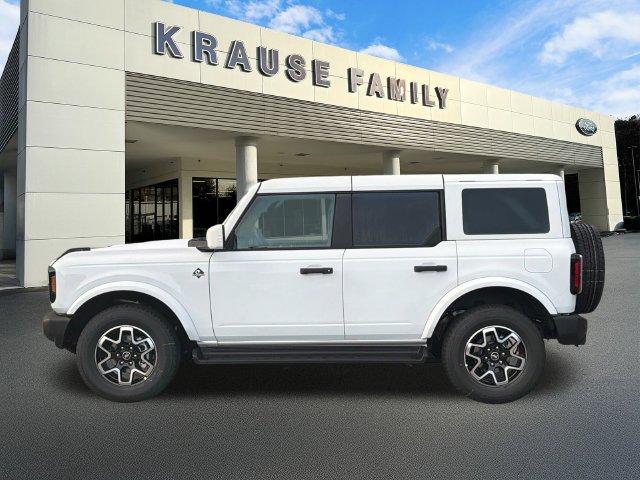 New 2026 Ford Bronco Outer Banks AWD/4WD image 4