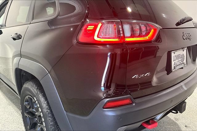 Used 2020 Jeep Cherokee Trailhawk w/ Comfort & Convenience Group AWD/4WD image 49