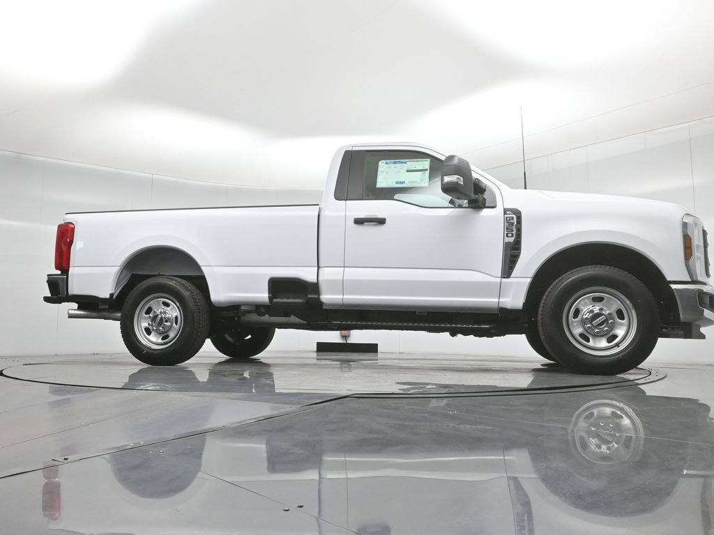 New 2026 Ford F350 XL w/ XL Chrome Package image 3