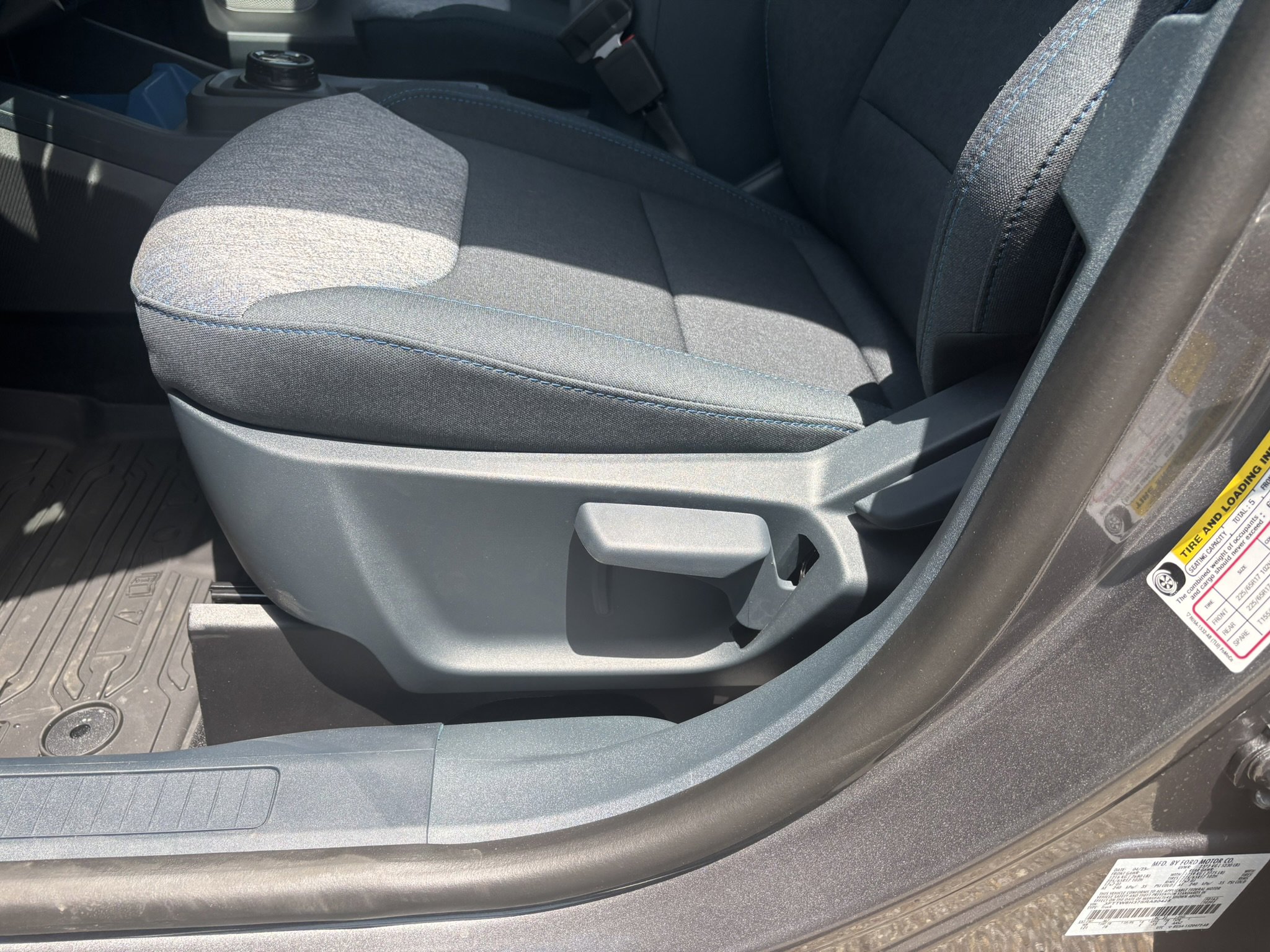 New 2025 Ford Maverick XLT image 9